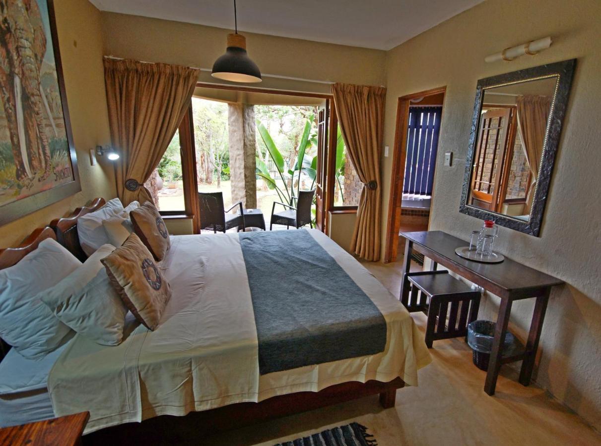 Crocodile Kruger Safari Lodge Marloth Park Exterior foto