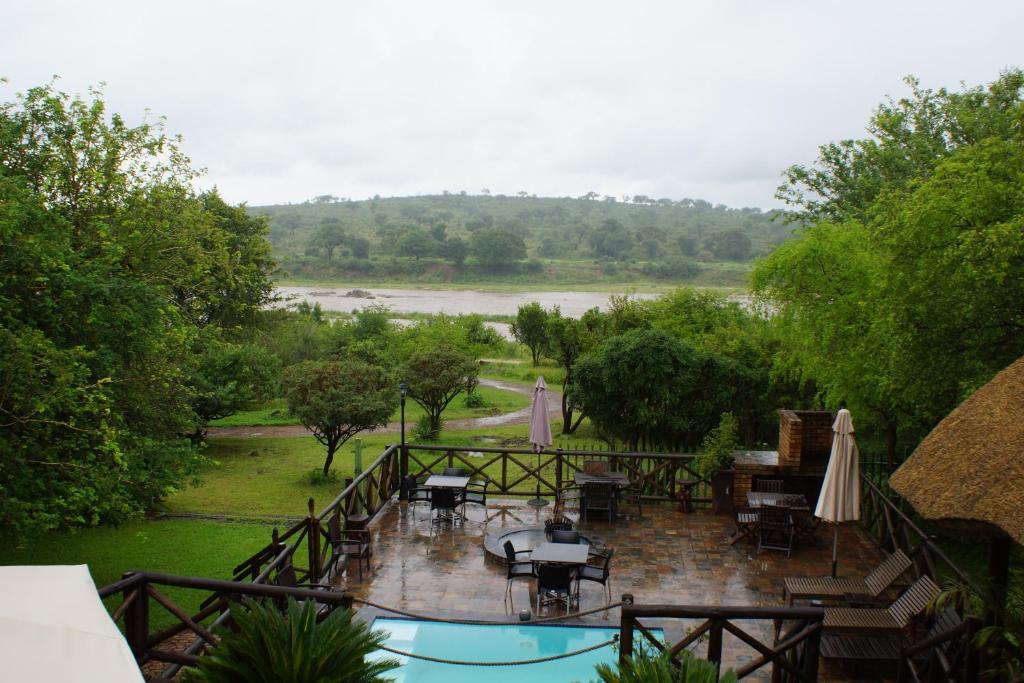 Crocodile Kruger Safari Lodge Marloth Park Exterior foto