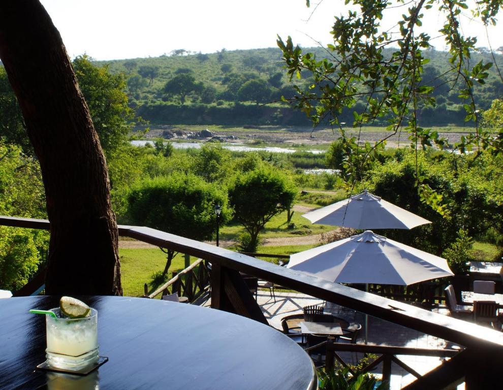 Crocodile Kruger Safari Lodge Marloth Park Exterior foto