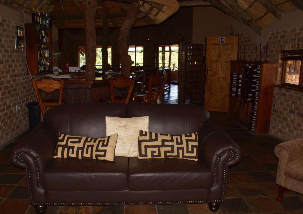 Crocodile Kruger Safari Lodge Marloth Park Exterior foto