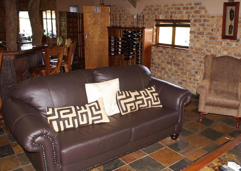 Crocodile Kruger Safari Lodge Marloth Park Exterior foto