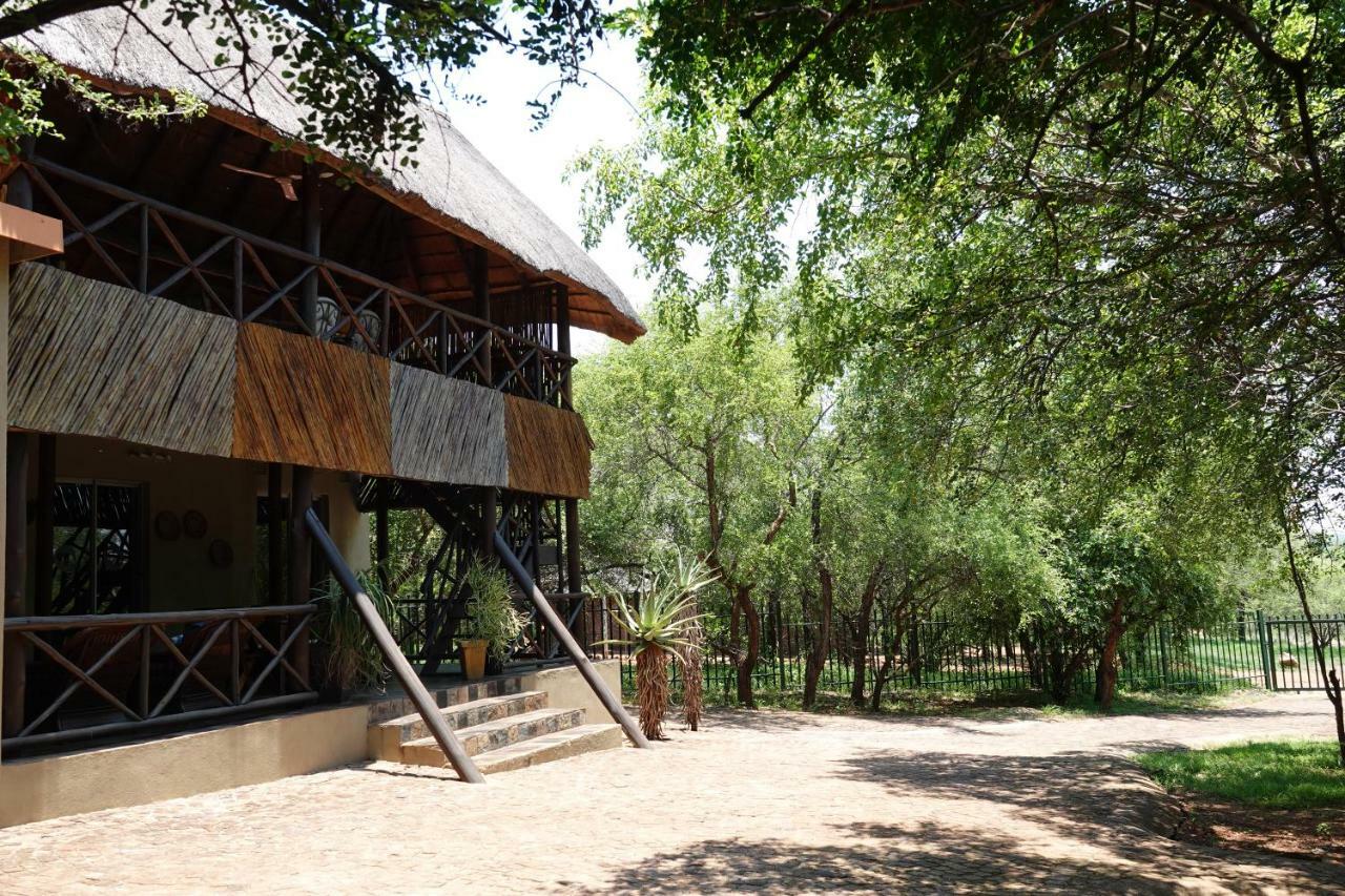 Crocodile Kruger Safari Lodge Marloth Park Exterior foto